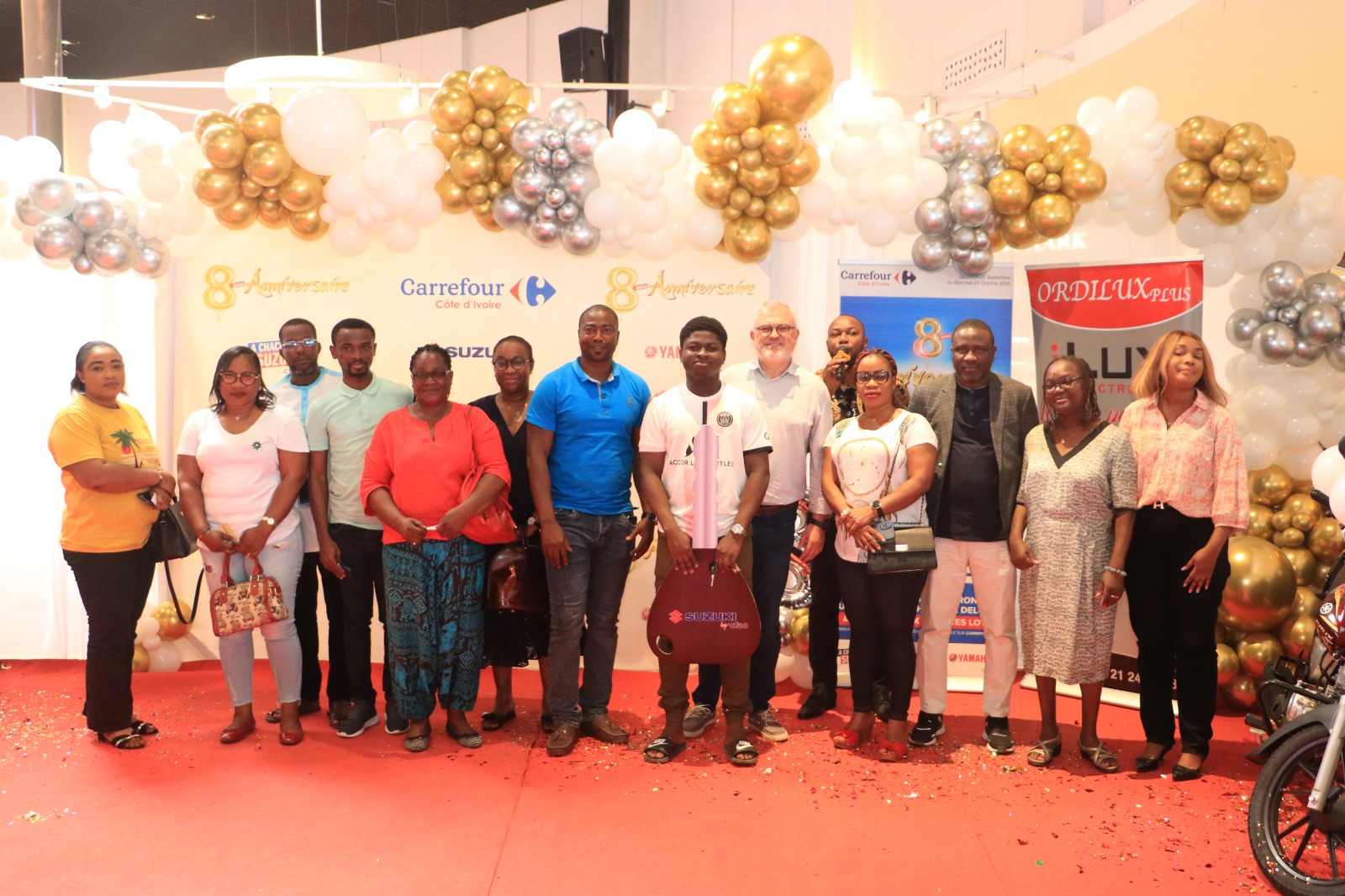 Célébration Éblouissante du 8ème Anniversaire de Carrefour Côte d’Ivoire !